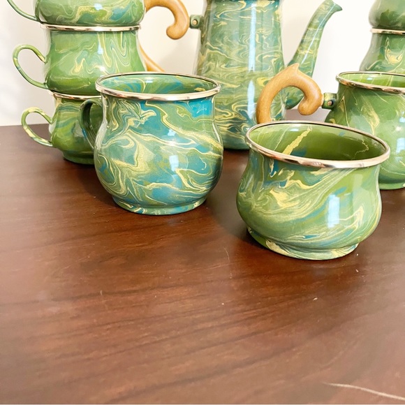 Vintage RARE MacKenzie-Childs Victoria and Richard Green Enamel 12 pc Tea Set - Picture 3 of 10